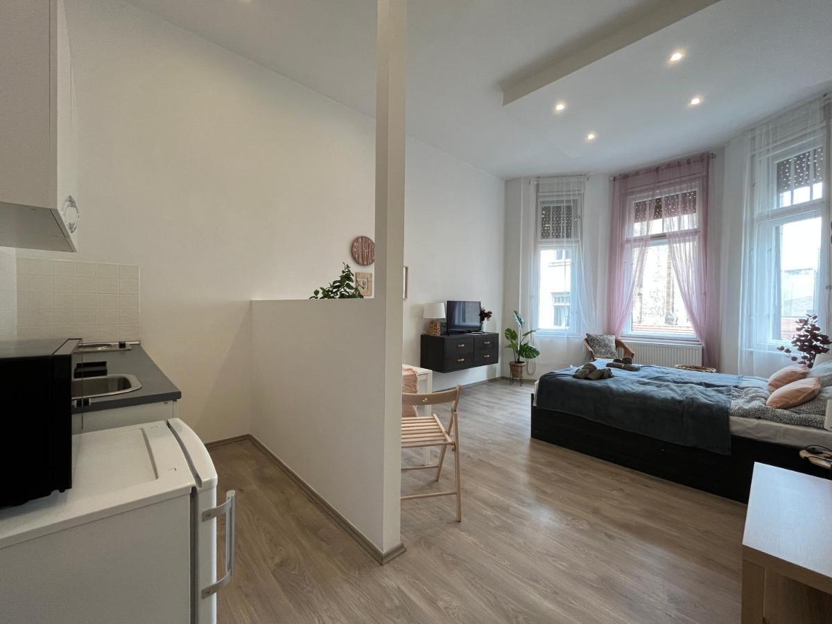 D58 Apartments In The City Center บูดาเปสต์ ภายนอก รูปภาพ