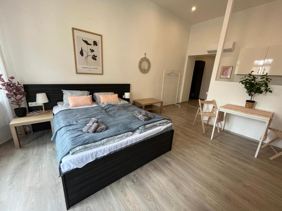 D58 Apartments In The City Center บูดาเปสต์ ภายนอก รูปภาพ